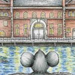 Cyprienne, Musée régional's little mouse, visits the canal!